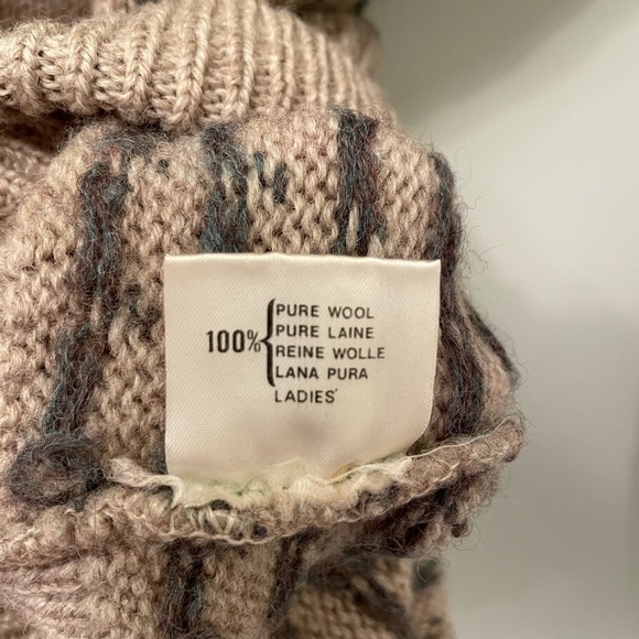 Vintage Boston Traders 100% Wool Sweater - Picture 5 of 6